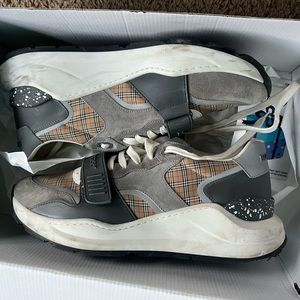 Burberry Men's Ramsey Vintage Check Low Top Sneakers		
size 12